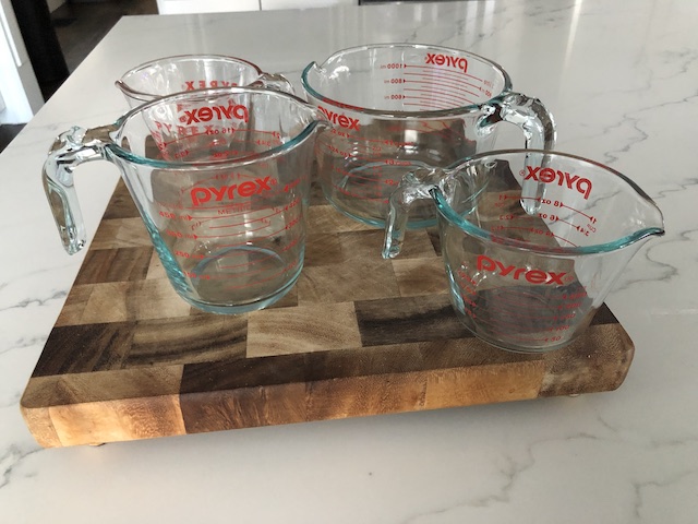 Pyrex 3-Piece Glass Measuring Cup Set